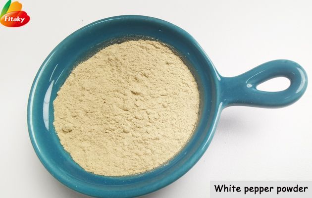 White pepper powder
