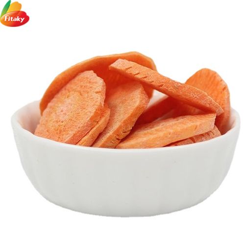 Freeze dried carrot slices