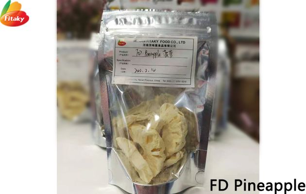 Freeze dried pineapple