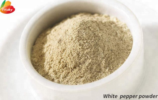 White pepper powder