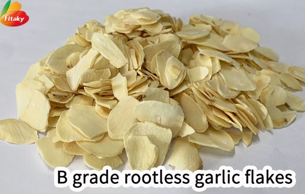 Dehydrated garlic slices