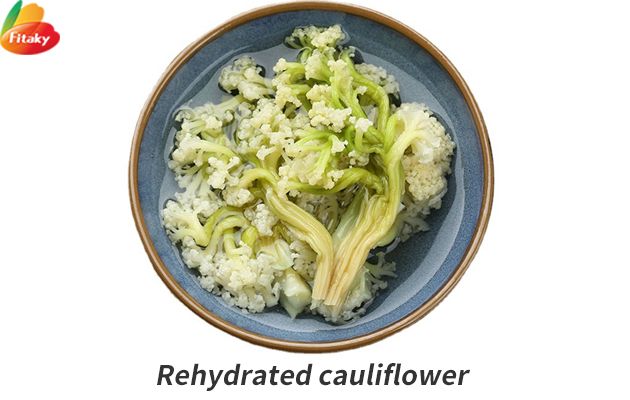 Dehydrated cauliflower