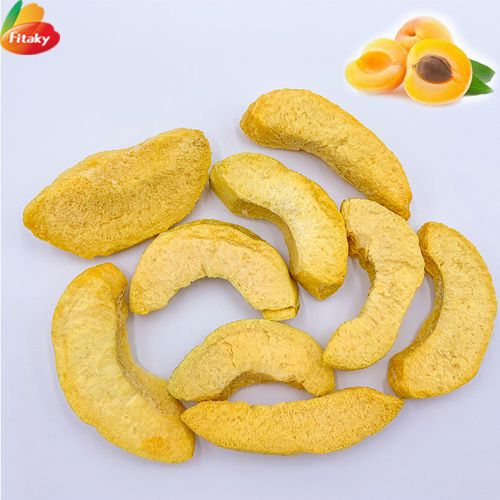 Freeze dried yellow peach