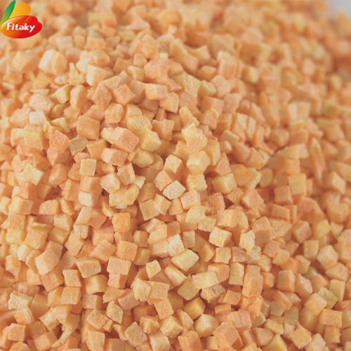 Freeze dried carrot granules